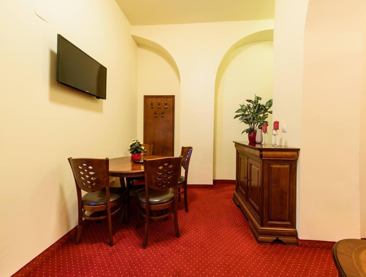 Apartament Baroc Temesvár Kültér fotó