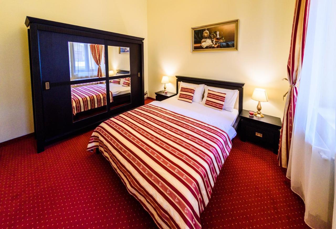 Apartament Baroc Temesvár Kültér fotó
