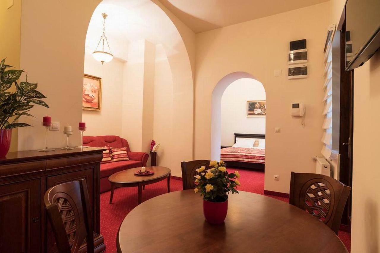 Apartament Baroc Temesvár Kültér fotó